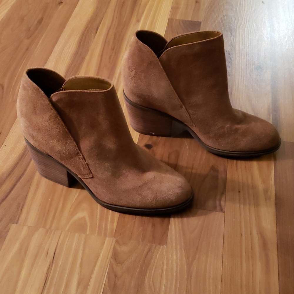 Jessica Simpson Tandra Ankle Boots
